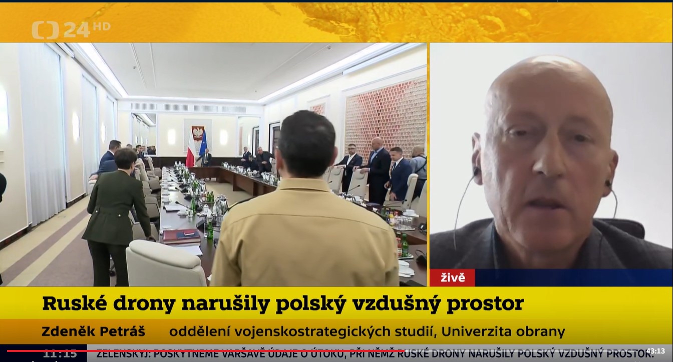 Právě si prohlížíte Russian Drones Violated Polish Airspace: Interview with Dr. Petráš on Czech Television